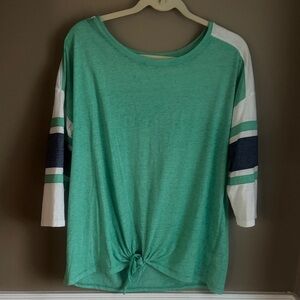 So XL relaxed lightweight Casual Green and White Women's Top